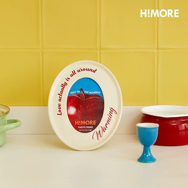 Himore European-Inspired 6-Inch Photo Frame — detail view